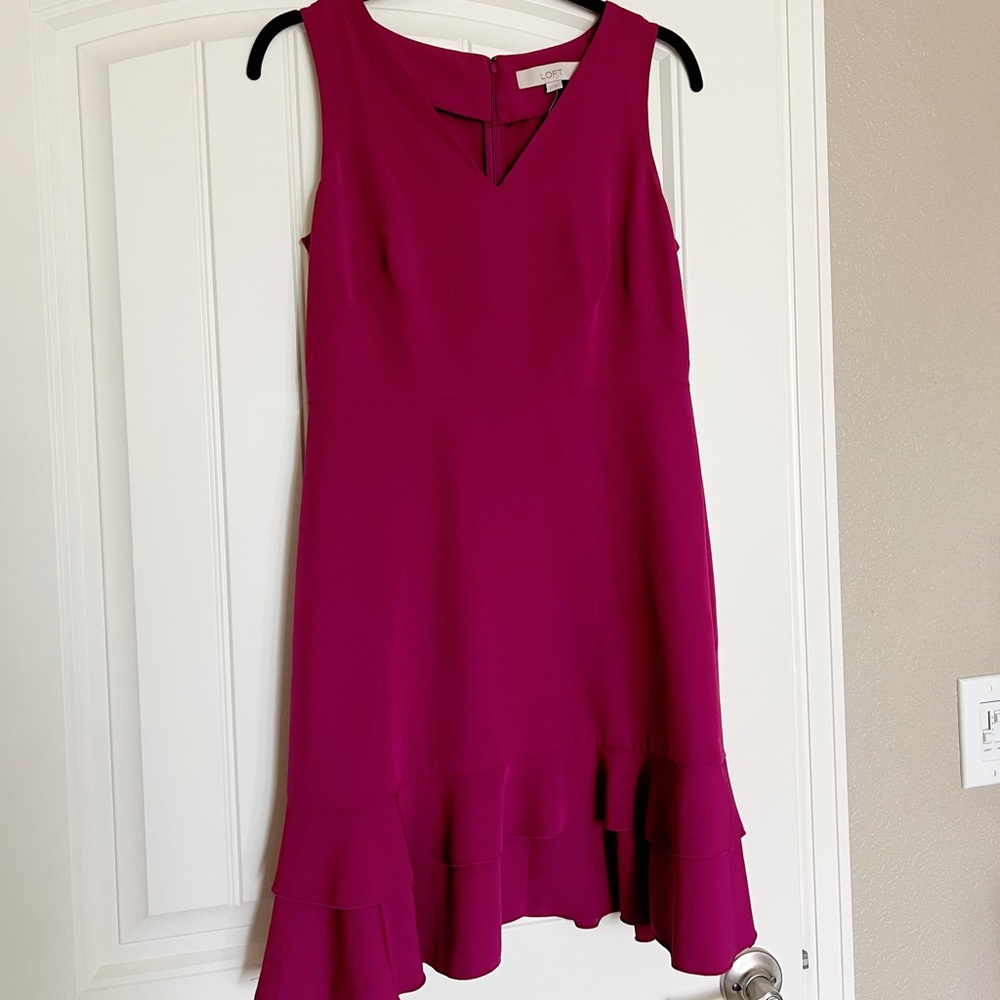 Loft magenta pink ruffle bottom v neck sleeveless dress 2